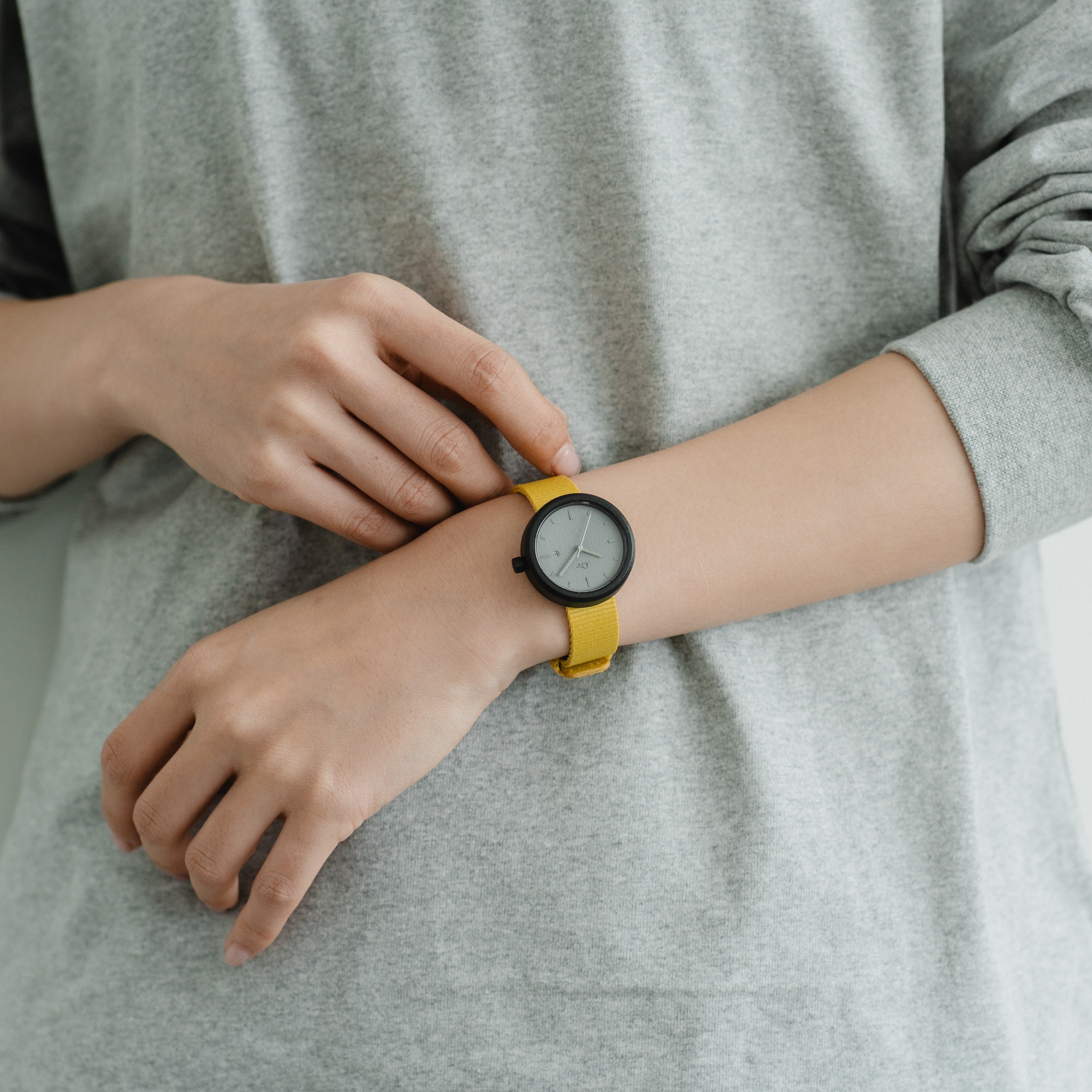 YOT WATCH 32mm Mustard / BKGY